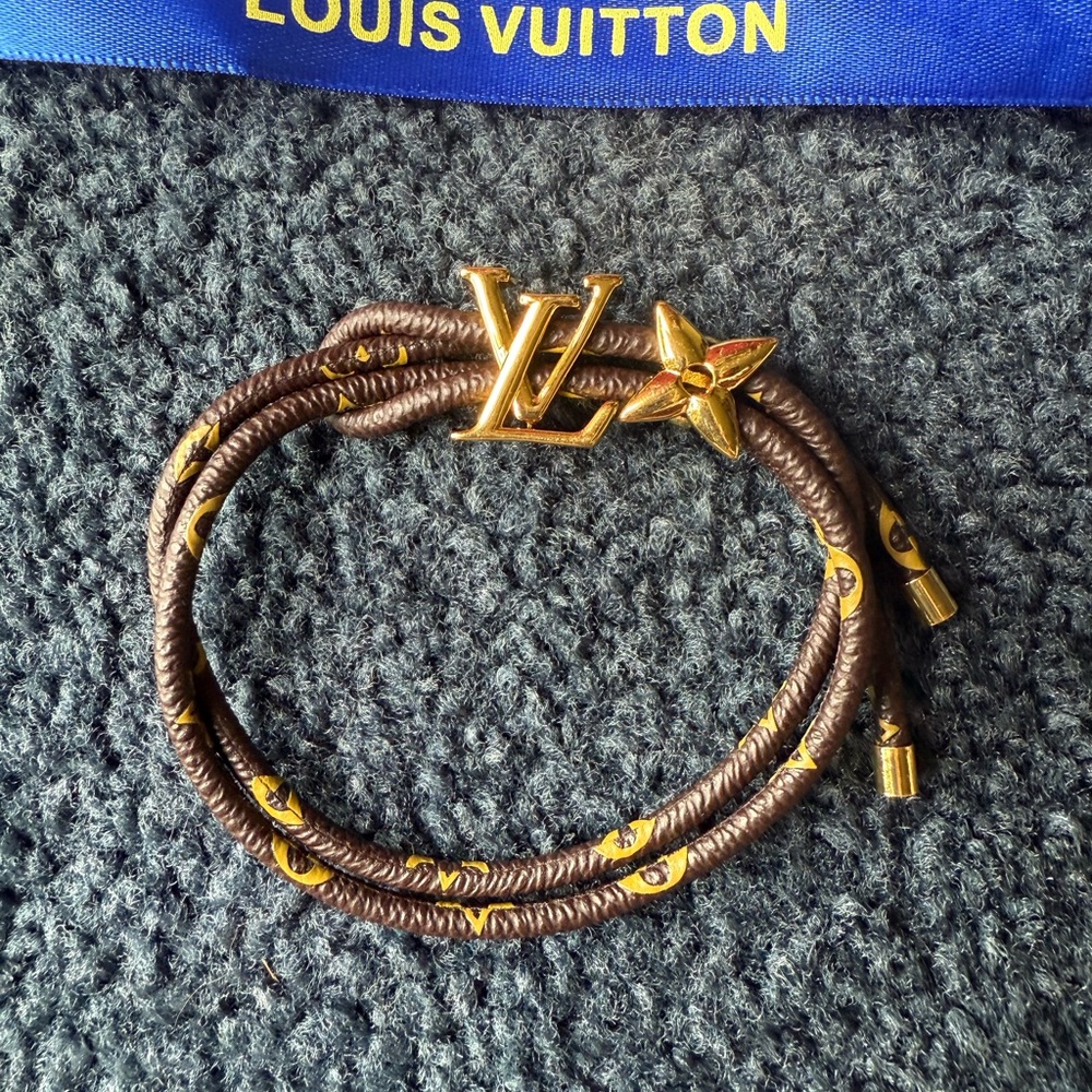 Louis Vuitton Brown and Gold Monogram Bracelet - Picture 4 of 4